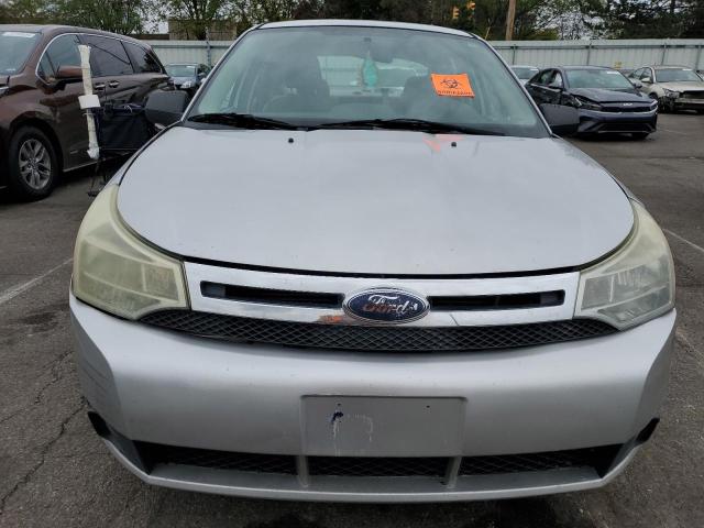 Photo 4 VIN: 1FAHP3FN1AW253125 - FORD FOCUS SE 