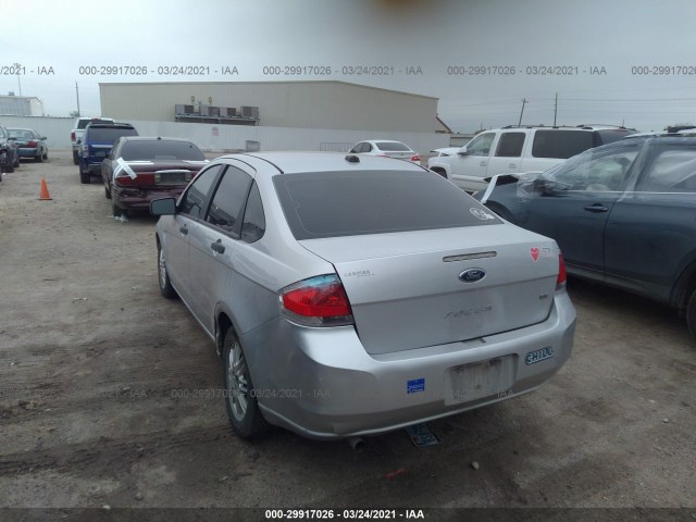 Photo 2 VIN: 1FAHP3FN1AW279143 - FORD FOCUS 