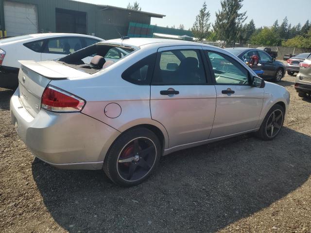 Photo 2 VIN: 1FAHP3FN1BW107311 - FORD FOCUS SE 