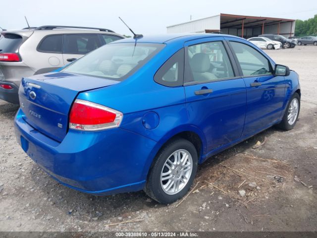 Photo 3 VIN: 1FAHP3FN1BW132760 - FORD FOCUS 