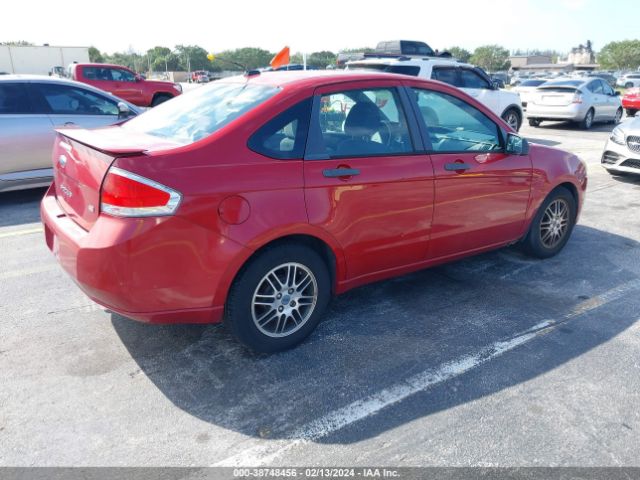 Photo 3 VIN: 1FAHP3FN1BW139918 - FORD FOCUS 