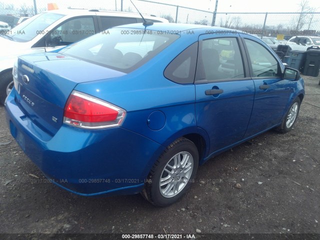 Photo 3 VIN: 1FAHP3FN1BW147050 - FORD FOCUS 