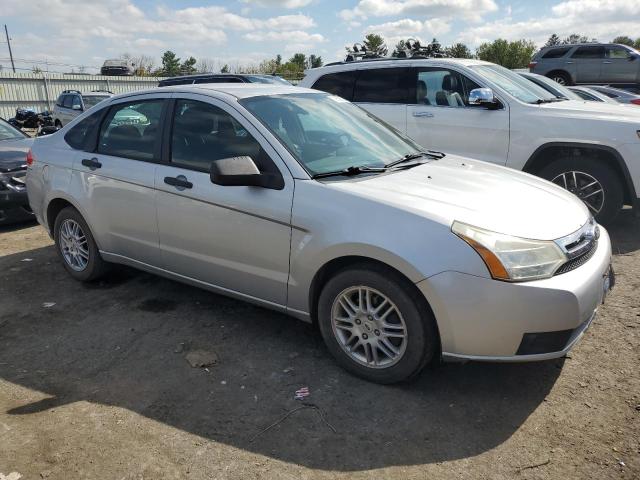 Photo 3 VIN: 1FAHP3FN1BW157142 - FORD FOCUS SE 