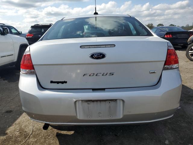 Photo 5 VIN: 1FAHP3FN1BW157142 - FORD FOCUS SE 