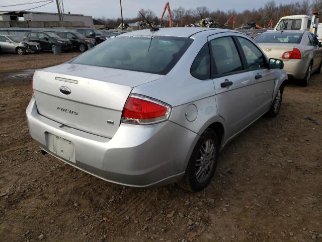 Photo 3 VIN: 1FAHP3FN1BW158047 - FORD FOCUS SE 