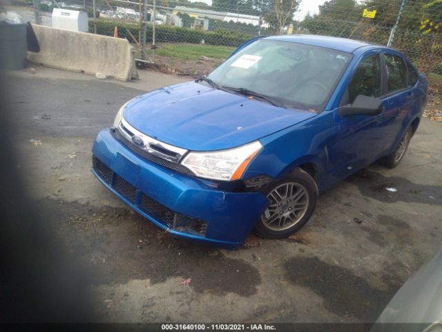 Photo 1 VIN: 1FAHP3FN1BW174281 - FORD FOCUS 