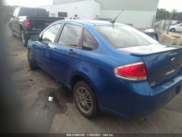 Photo 2 VIN: 1FAHP3FN1BW174281 - FORD FOCUS 