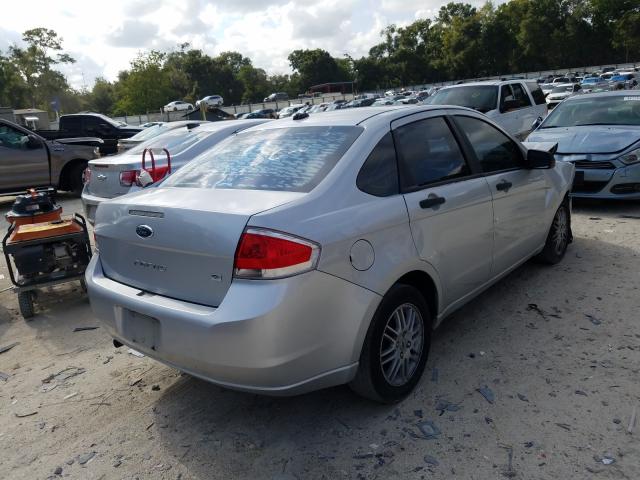 Photo 3 VIN: 1FAHP3FN1BW174667 - FORD FOCUS SE 