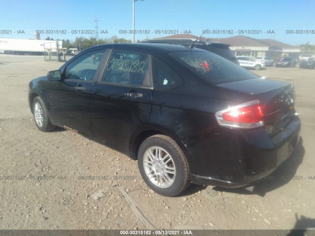 Photo 2 VIN: 1FAHP3FN1BW188133 - FORD FOCUS 