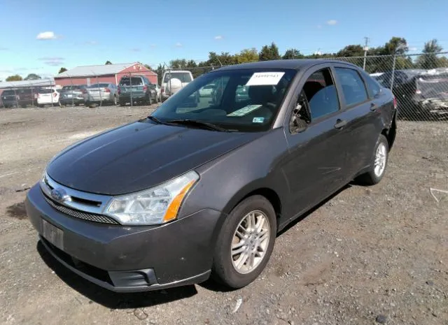 Photo 1 VIN: 1FAHP3FN2AW112127 - FORD FOCUS 