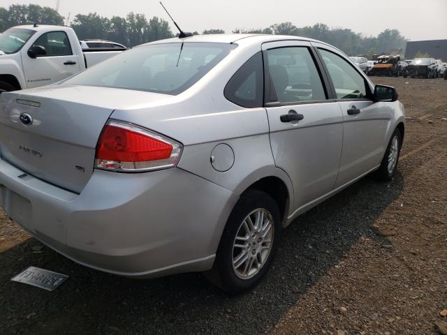 Photo 3 VIN: 1FAHP3FN2AW115478 - FORD FOCUS SE 