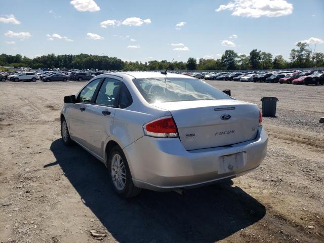 Photo 2 VIN: 1FAHP3FN2AW133320 - FORD FOCUS SE 