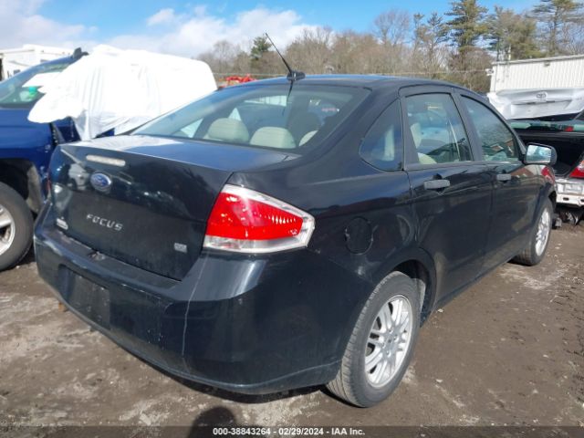 Photo 3 VIN: 1FAHP3FN2AW145001 - FORD FOCUS 