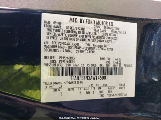 Photo 8 VIN: 1FAHP3FN2AW145001 - FORD FOCUS 