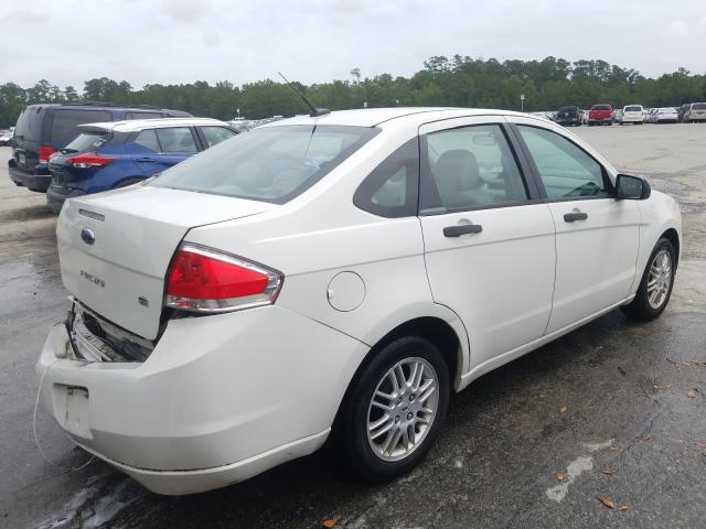 Photo 3 VIN: 1FAHP3FN2AW146262 - FORD FOCUS SE 