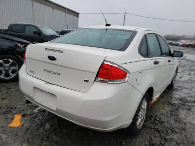 Photo 3 VIN: 1FAHP3FN2AW229514 - FORD FOCUS SE 