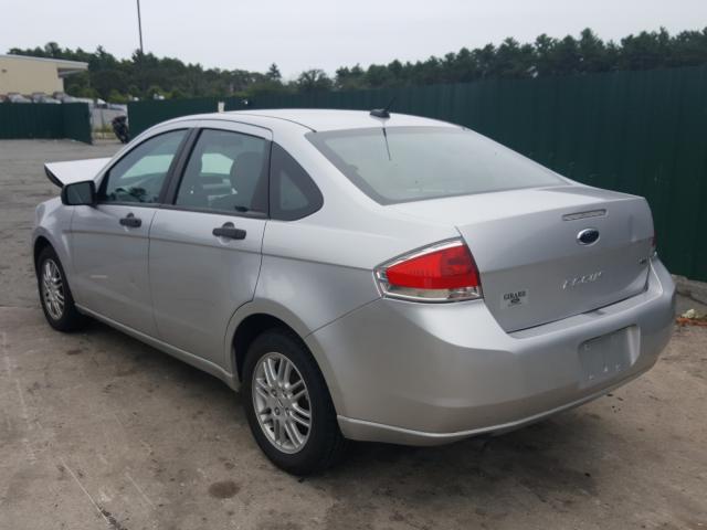 Photo 2 VIN: 1FAHP3FN2AW284500 - FORD FOCUS SE 