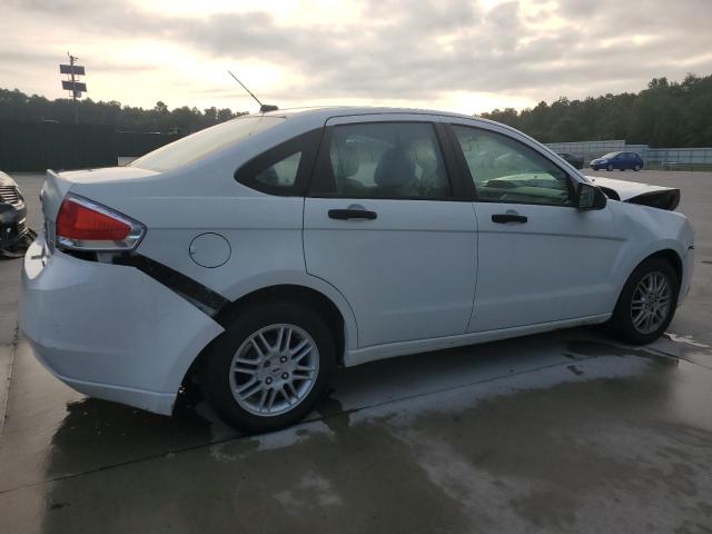 Photo 2 VIN: 1FAHP3FN2AW285842 - FORD FOCUS SE 