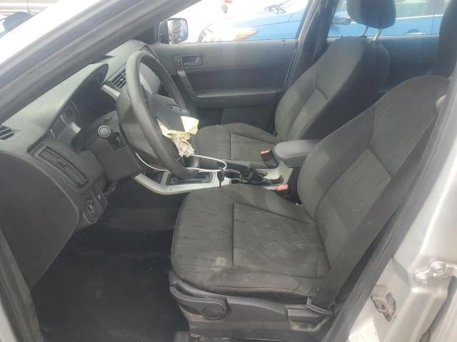 Photo 6 VIN: 1FAHP3FN2AW299384 - FORD FOCUS SE 