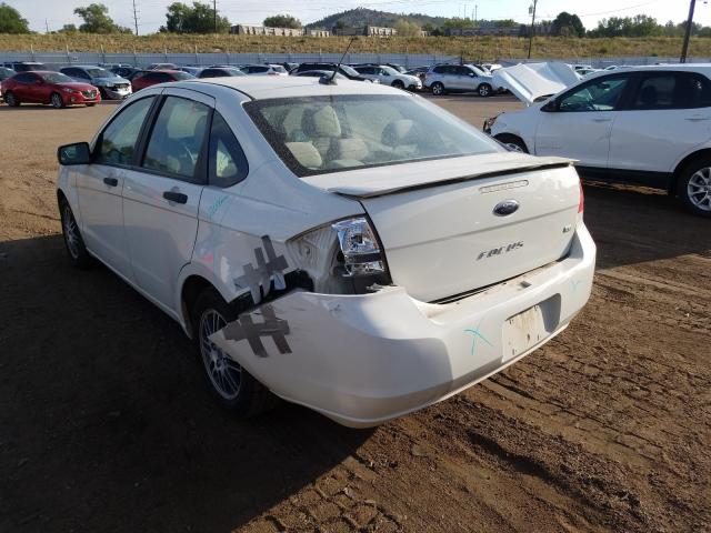 Photo 2 VIN: 1FAHP3FN2BW112520 - FORD FOCUS SE 