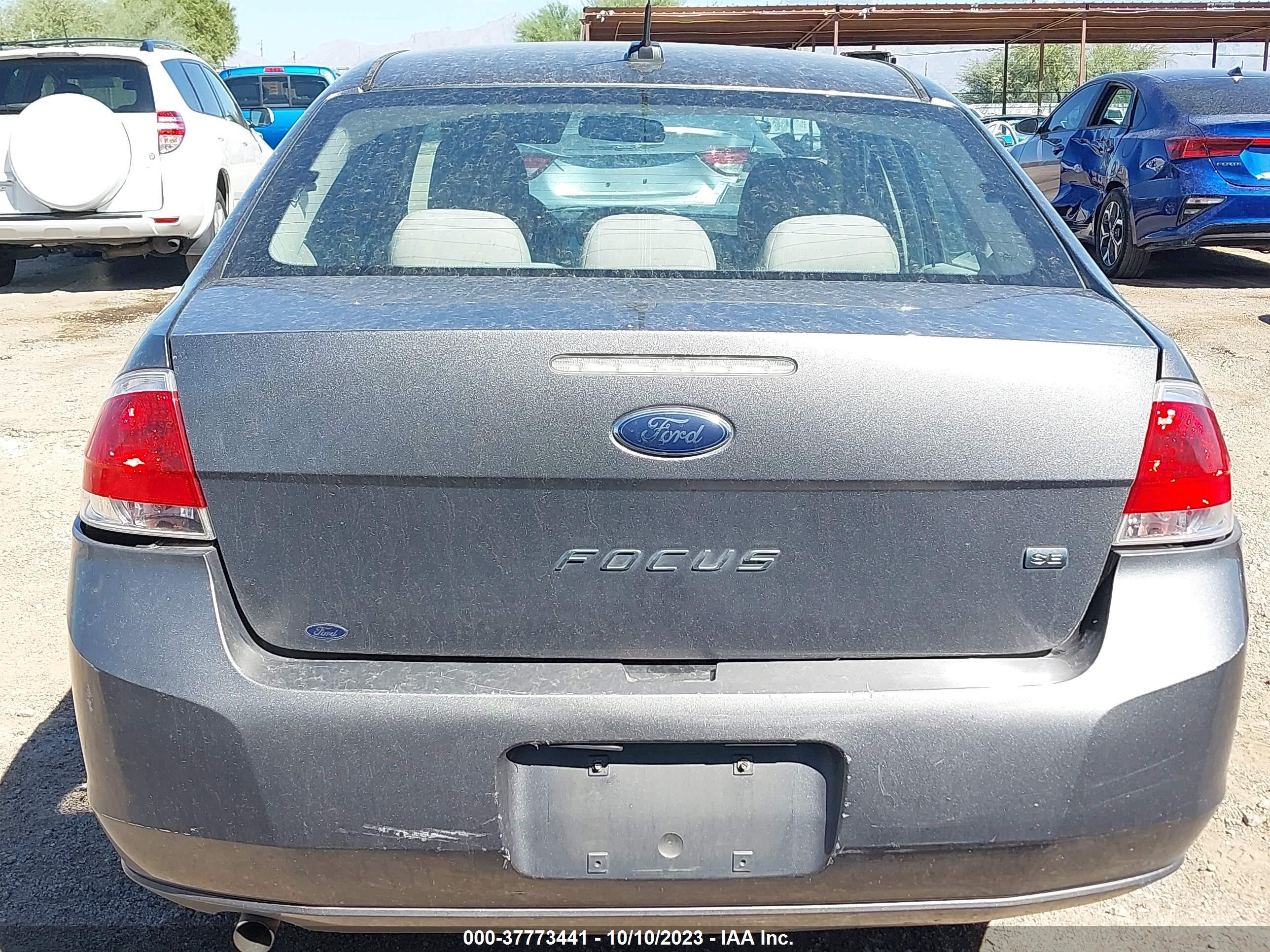 Photo 15 VIN: 1FAHP3FN2BW113134 - FORD FOCUS 