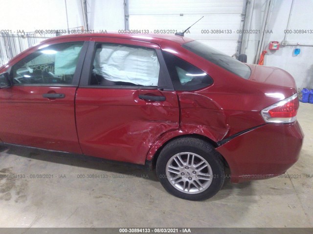 Photo 5 VIN: 1FAHP3FN2BW121332 - FORD FOCUS 