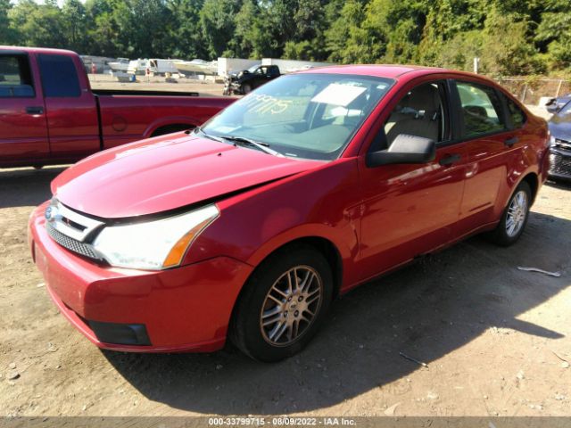 Photo 1 VIN: 1FAHP3FN2BW131889 - FORD FOCUS 