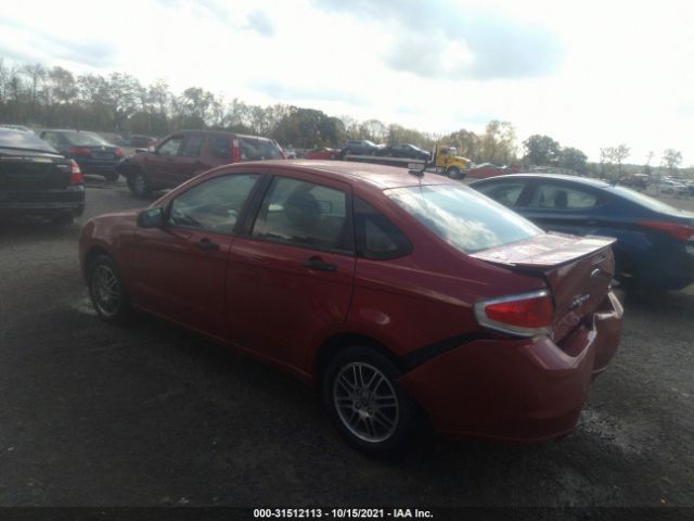 Photo 2 VIN: 1FAHP3FN2BW169462 - FORD FOCUS 