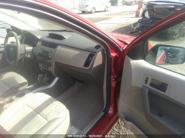 Photo 4 VIN: 1FAHP3FN2BW169462 - FORD FOCUS 