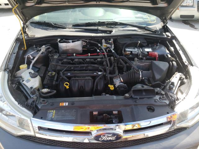 Photo 6 VIN: 1FAHP3FN2BW204629 - FORD FOCUS SE 