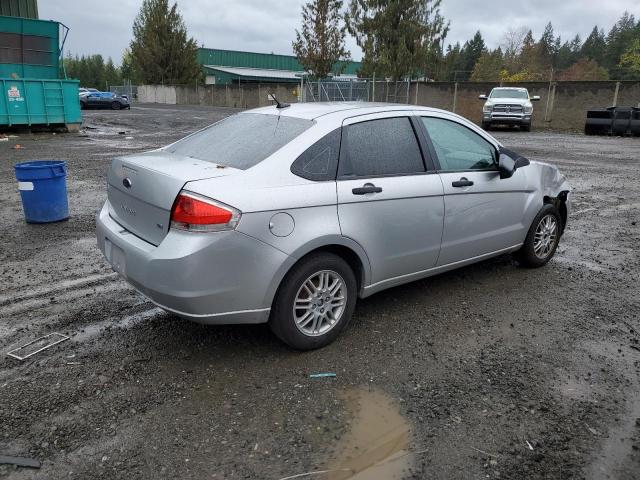 Photo 2 VIN: 1FAHP3FN3AW118485 - FORD FOCUS SE 