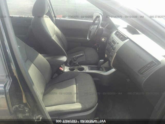 Photo 4 VIN: 1FAHP3FN3AW118843 - FORD FOCUS 