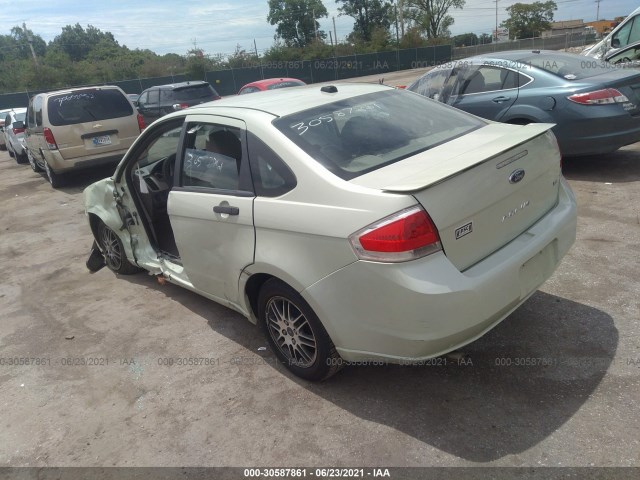 Photo 2 VIN: 1FAHP3FN3AW186771 - FORD FOCUS 