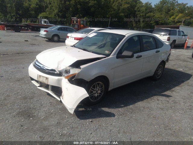 Photo 1 VIN: 1FAHP3FN3AW199052 - FORD FOCUS 