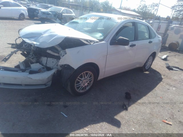 Photo 1 VIN: 1FAHP3FN3AW205724 - FORD FOCUS 