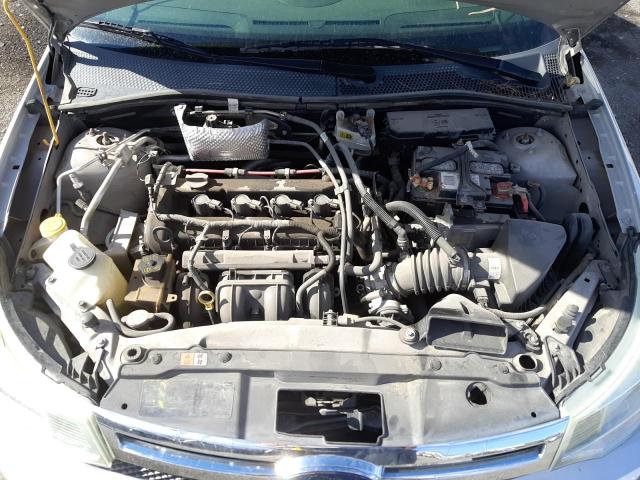 Photo 6 VIN: 1FAHP3FN3AW209174 - FORD FOCUS SE 