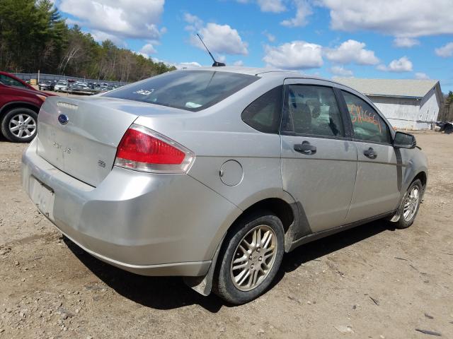 Photo 3 VIN: 1FAHP3FN3AW258388 - FORD FOCUS SE 