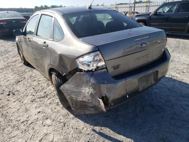 Photo 2 VIN: 1FAHP3FN3AW273618 - FORD FOCUS SE 