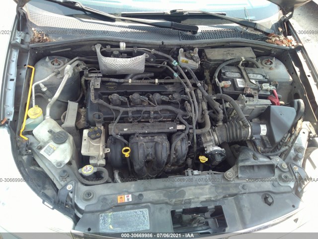 Photo 9 VIN: 1FAHP3FN3AW282593 - FORD FOCUS 