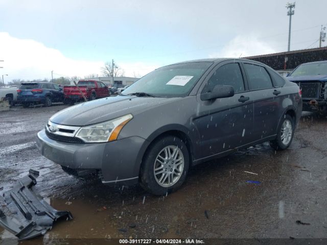 Photo 1 VIN: 1FAHP3FN3AW288555 - FORD FOCUS 