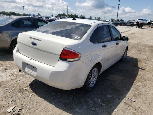 Photo 3 VIN: 1FAHP3FN3BW124806 - FORD FOCUS SE 