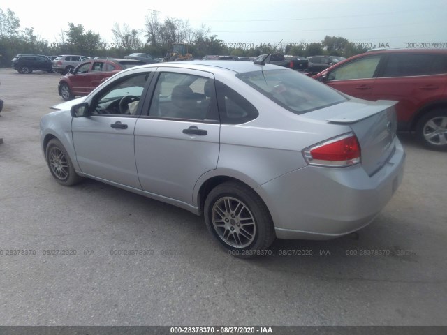 Photo 2 VIN: 1FAHP3FN3BW158891 - FORD FOCUS 