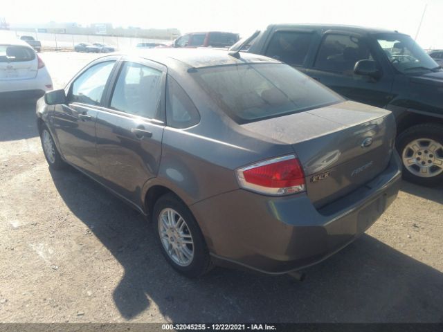 Photo 2 VIN: 1FAHP3FN3BW179806 - FORD FOCUS 