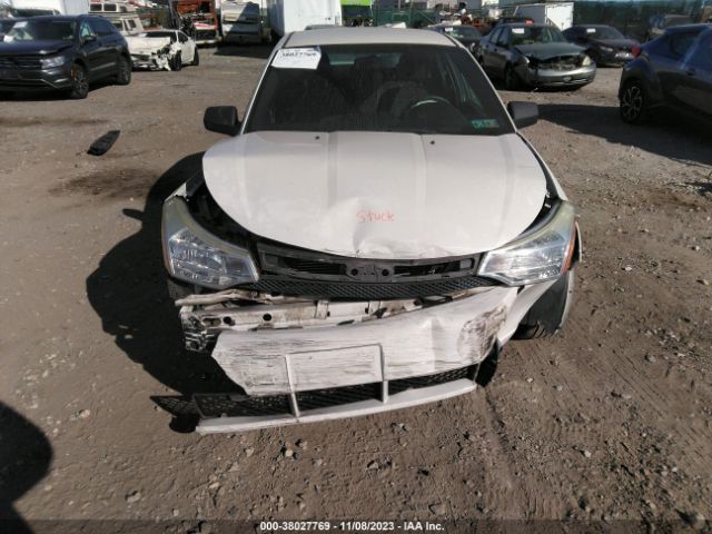 Photo 5 VIN: 1FAHP3FN3BW199909 - FORD FOCUS 