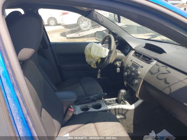 Photo 4 VIN: 1FAHP3FN4AW112596 - FORD FOCUS 