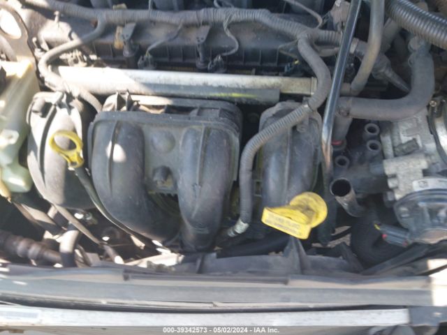 Photo 9 VIN: 1FAHP3FN4AW112596 - FORD FOCUS 