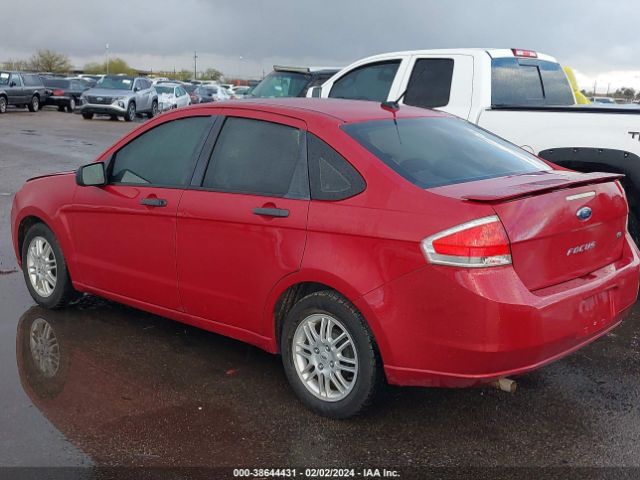 Photo 2 VIN: 1FAHP3FN4AW115563 - FORD FOCUS 