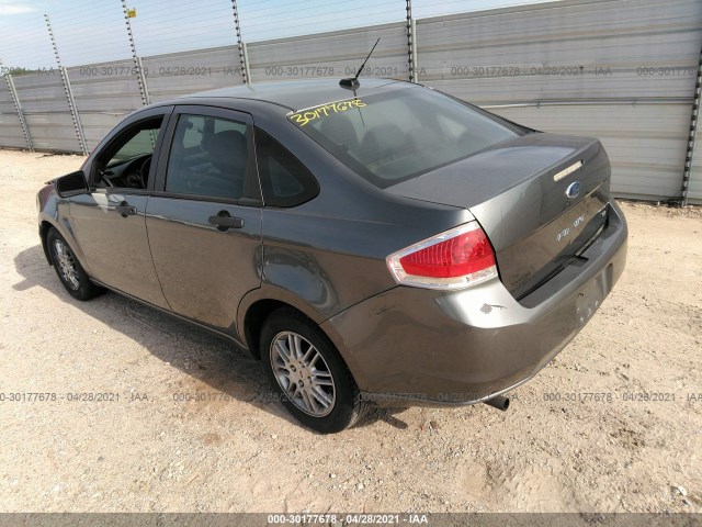 Photo 2 VIN: 1FAHP3FN4AW124439 - FORD FOCUS 