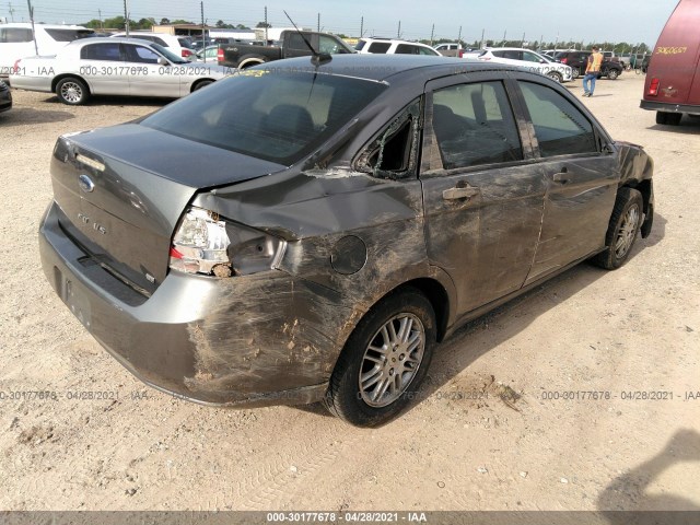 Photo 3 VIN: 1FAHP3FN4AW124439 - FORD FOCUS 