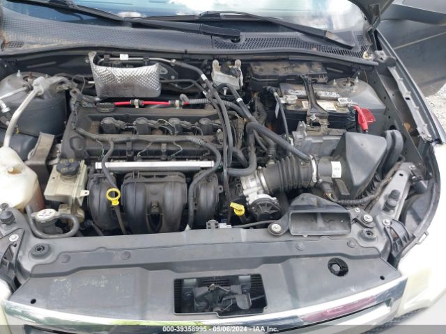 Photo 9 VIN: 1FAHP3FN4AW126658 - FORD FOCUS 